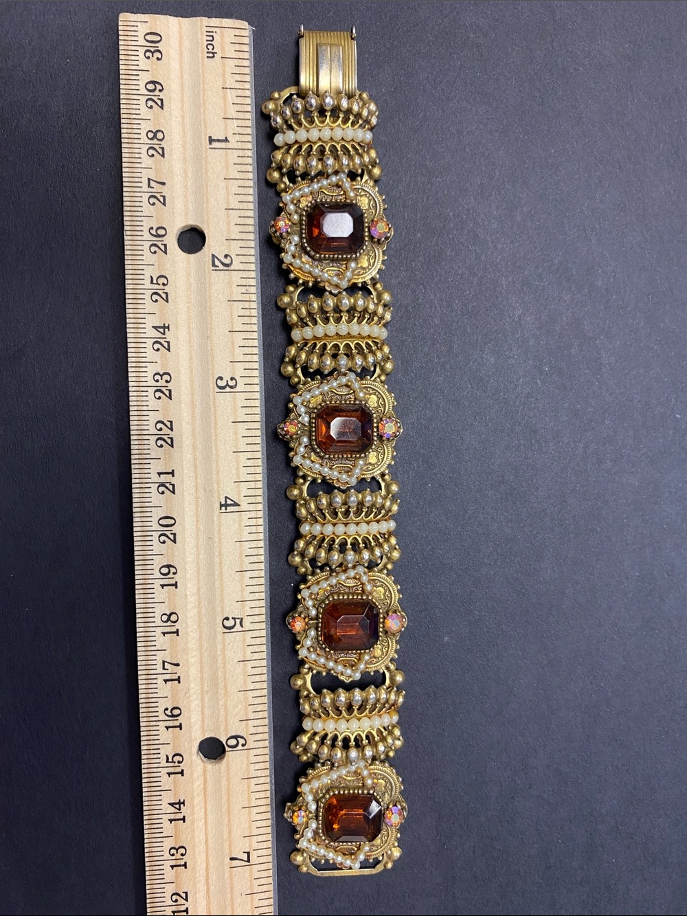 Vintage ART Gold-Tone Bracelet with Amber Gem Accents - Women Jewelry - Picture 4 of 5